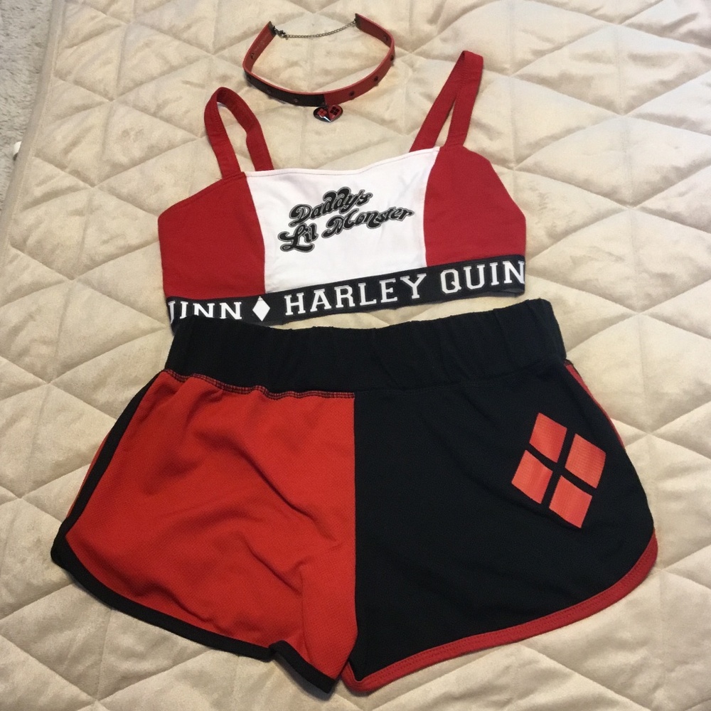 Harley Quinn DC shorts, choker necklace, bralette